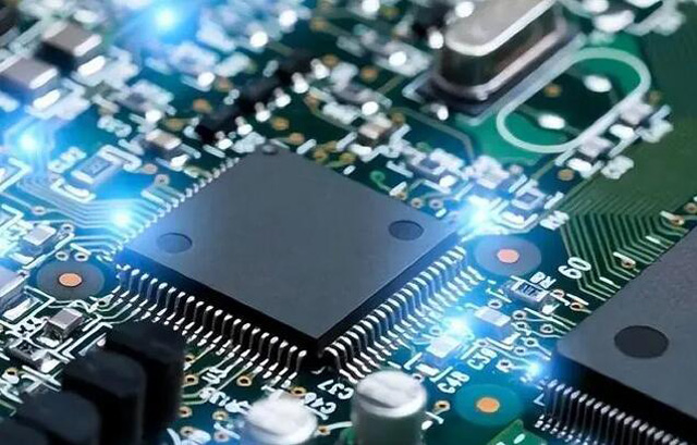 長(zhǎng)期回收【Xilinx】現(xiàn)場(chǎng)可編程門陣列、射頻片上系統(tǒng)、SoC FPGA、處理器 IC